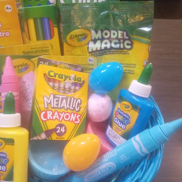 Kids Crayola Easter Basket - Picture 14 of 15